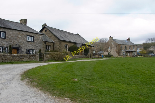 Photo 6"x4" Village Green, Newby Newby\/SD7270 c2010