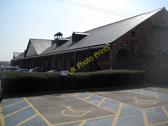 Photo 6"x4" Walkway, The Stanley Ferry Wakefield\/SE3320 c2010