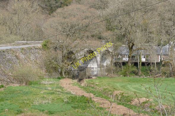 Photo 6"x4" New Bridge (Torrington) on the river Torridge as seen from upstream Great Torrington c2010
