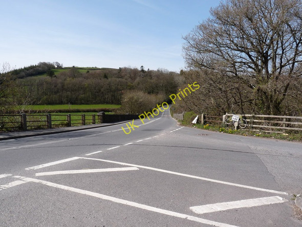 Photo 6"x4" Rolle Bridge on the river Torridge Great Torrington c2010