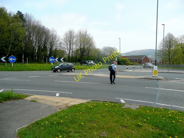 Photo 6"x4" Crossing the A468 Caerphilly\/Caerffil c2010