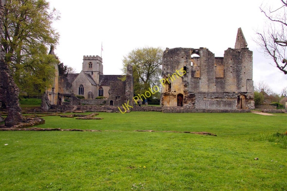 Photo 6"x4" Minster Lovell Hall with St Kenelm's Church Little Minster c2010