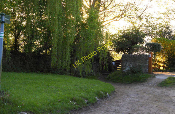 Photo 6"x4" Footpath to Blenheim Blenheim\/SP5702 c2010