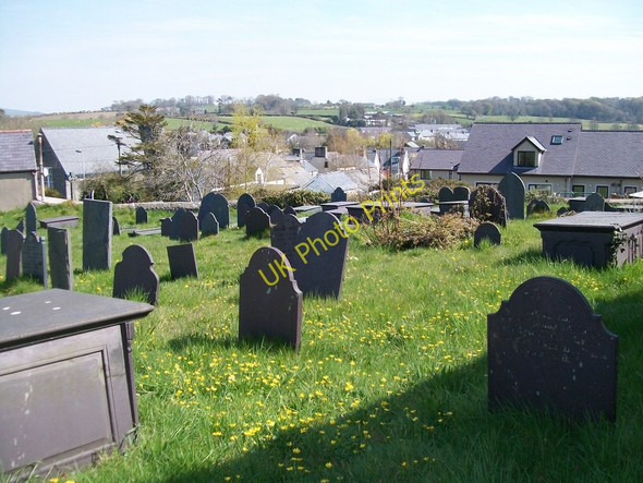 Photo 6"x4" The north-eastern corner of Eglwys St Cawrdaf's churchyard Pwllheli c2010