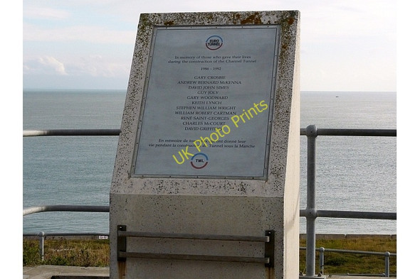 Photo 6"x4" Channel Tunnel memorial Dover\/TR3141 c2009