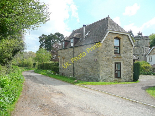 Photo 6"x4" Clifford Manor Coach House Glasshouse c2010
