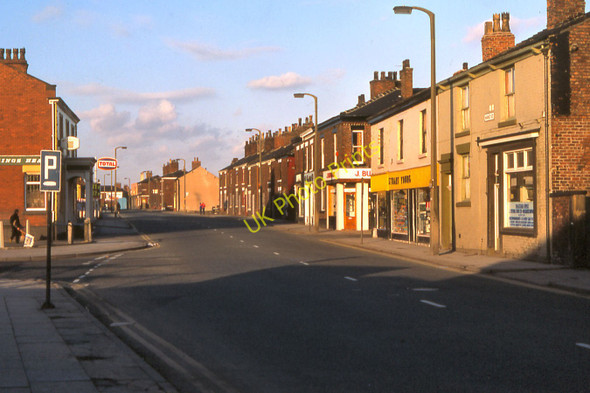 Photo 6"x4" Market Street, Droylsden Droylsden c1979