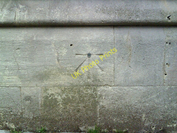 Photo 6"x4" Bolt Bench Mark (close-up) Bath\/ST7464 c2010