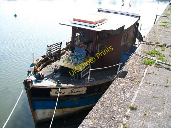 Photo 6"x4" Boy James houseboat Pwllheli c2010