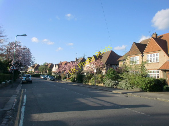Photo 6"x4" Queens Road, Barnet Barnet c2010