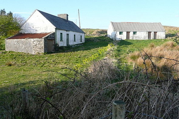 Photo 6"x4" Old farm at Cloonlaheen Mullagh c2010