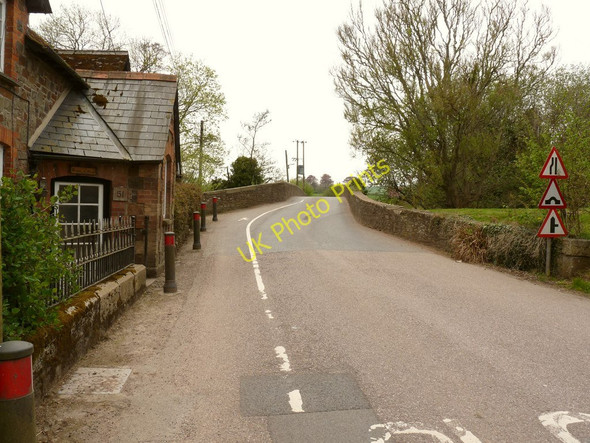 Photo 6"x4" Taw Bridge on the river Taw near North Tawton North Tawton c2010 P1