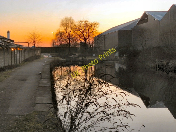 Photo 6"x4" Rochdale Canal Miles Platting c2011