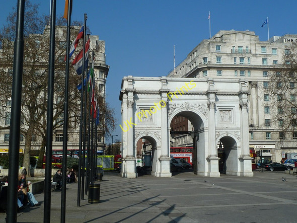 Photo 6"x4" Marble Arch Westminster c2011