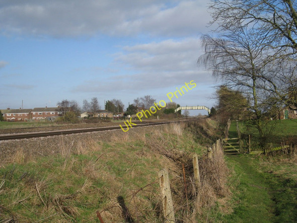 Photo 6"x4" Approaching New Barnetby Melton Ross c2011