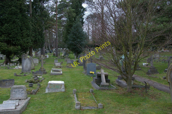 Photo 6"x4" Farnborough churchyard Orpington c2011