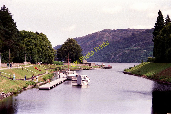 Photo 6"x4" Entering Loch Ness Fort Augustus c1990
