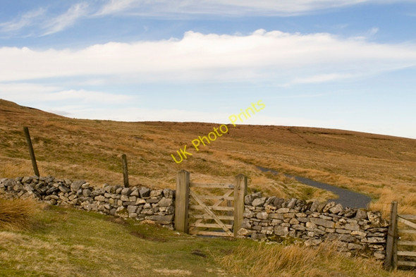 Photo 6"x4" Gate on The Pennine Way Water Houses\/SD8867 c2011