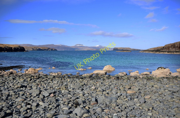 Photo 6"x4" Loch Bracadale Fiskavaig c2011