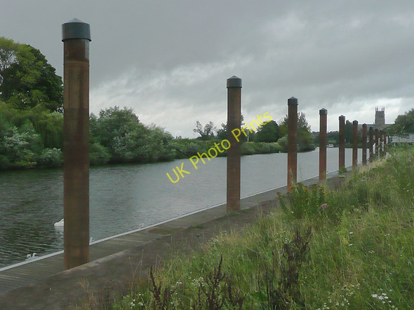 Photo 6"x4" New River Severn  moorings north of Diglis Lock, Worcester Worcester c2010 P1