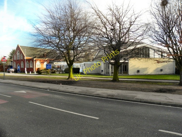 Photo 6"x4" St John's Church, Flixton Urmston c2011