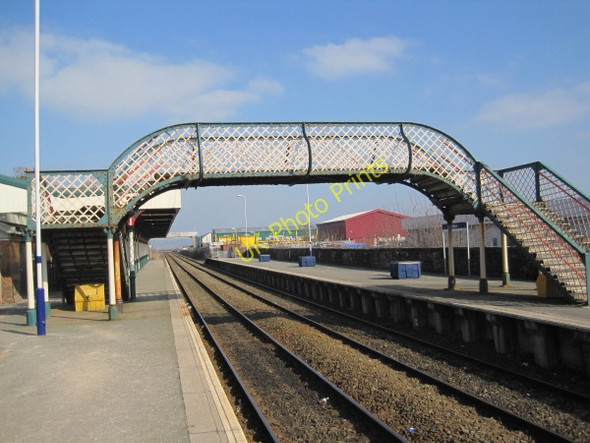 Photo 6"x4" Footbridge, Millom Station Millom c2011