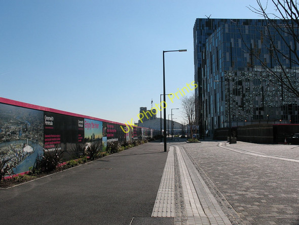 Photo 6"x4" Road behind Ravensbourne College Greenwich\/TQ3977 c2011