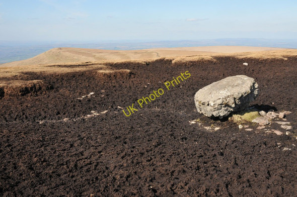 Photo 6"x4" Summit marker, Waun Fach Waun Fach\/SO2129 c2011