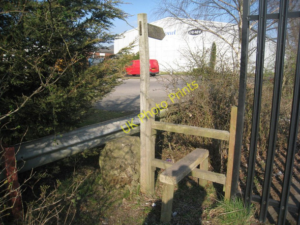 Photo 6"x4" I don't think so ! Kirton in Lindsey c2011