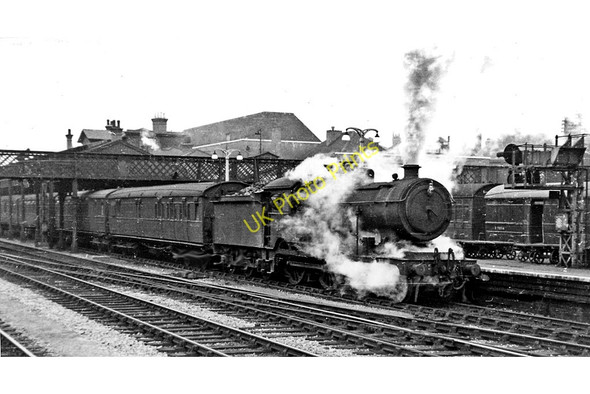 Photo 6"x4" Up stopping train for March leaving Doncaster Doncaster c1950