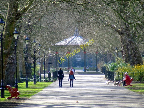 Photo 6"x4" Battersea Park bandstand Westminster c2011