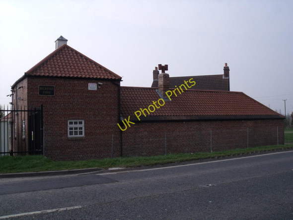 Photo 6"x4" Becksyke Farm Lund\/SE6532 c2011