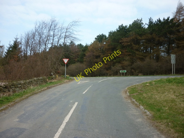 Photo 6"x4" Gowland Lane off the A171 Crowdon c2011