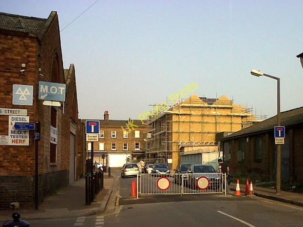 Photo 6"x4" New traffic barrier on Old Woolwich Road Greenwich\/TQ3977 c2011
