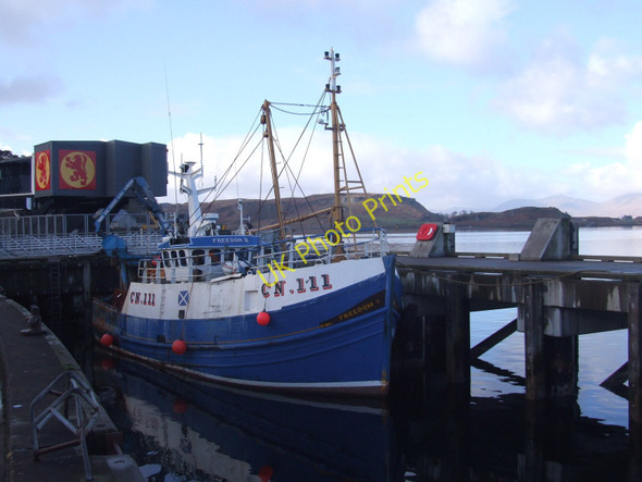 Photo 6"x4" The Trawler Freedom moored in Oban near the Caledonian MacBrayne Ferry docking area Oban\/NM8630 c2011