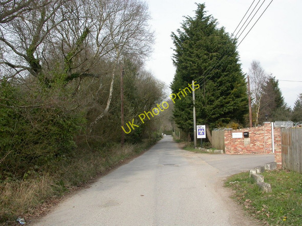 Photo 6"x4" Three Legged Cross, Lower Common Lane Woolsbridge c2011