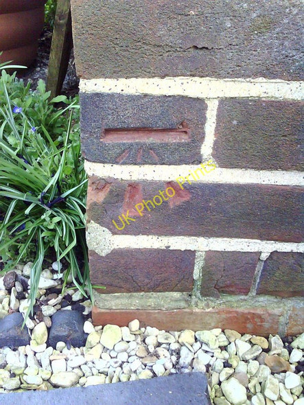 Photo 6"x4" Benchmark on #37 Gladstone Road Barton\/SP5507 c2011