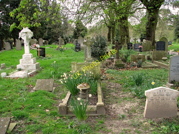 Photo 6"x4" Earlham Road Cemetery Norwich c2011