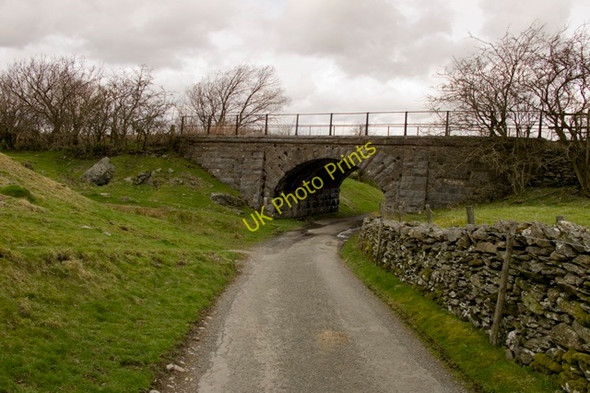Photo 6"x4" Railway bridge at Ings Ings c2011