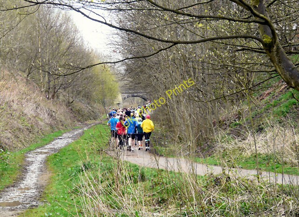 Photo 6"x4" Runners on the Trans Pennine Trail Hyde\/SJ9494 c2011