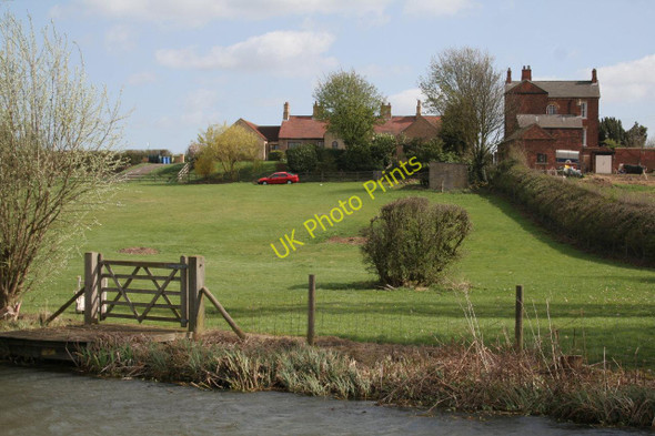 Photo 6"x4" Hill View and Rosedene Misterton\/SK7694 c2011