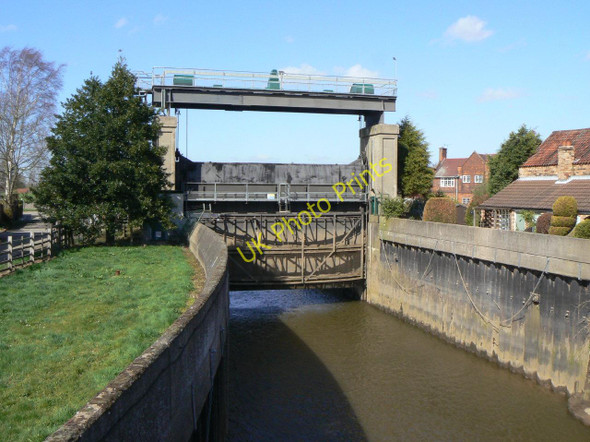Photo 6"x4" Idle sluice East Stockwith c2011