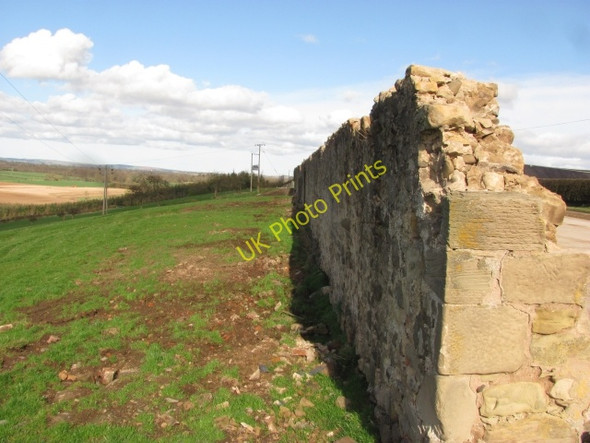 Photo 6"x4" Ruined steading, Lennel Hill Lennel c2011