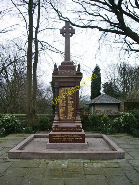 Photo 6"x4" Padiham War Memorial Padiham c2008