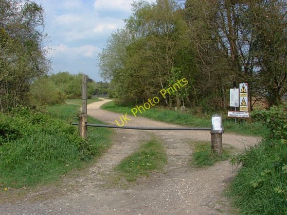 Photo 6"x4" Colony Gate Frimley c2011