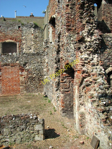 Photo 6"x4" Friary ruins, Great Yarmouth Great Yarmouth c2011 P1
