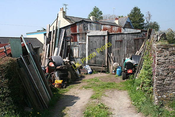 Photo 6"x4" Blackawton: yard in Chapel Street Blackawton c2011