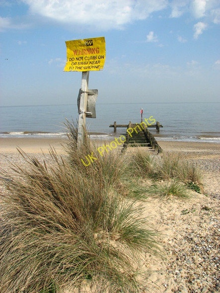 Photo 6"x4" The beach below Pakefield Lowestoft c2011