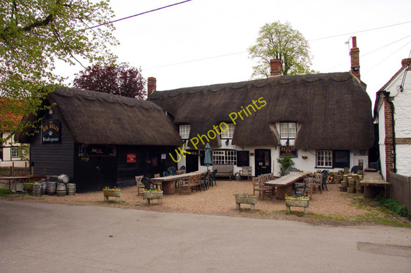 Photo 6"x4" The Six Bells in Warborough Warborough c2011