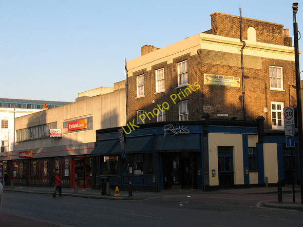 Photo 6"x4" Bar and shops on Woolwich Road Greenwich\/TQ3977 c2011